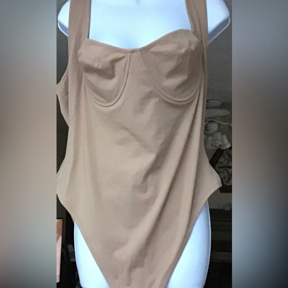 Skims NWT Swim Shaping Underwire Color Sienna Size 4X  SW-BDY-0124